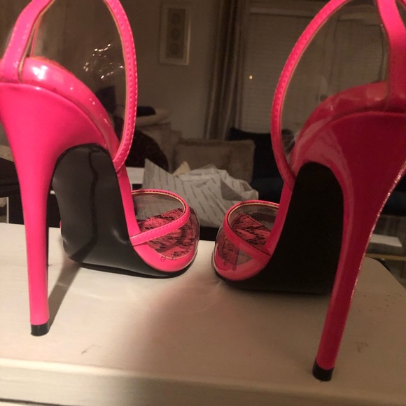 Jessica Rich Collection Pink Clear Stiletto Pump - Picture 3 of 5